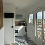 Lumineux A 2 Pas De La Rue De La Apartmán *