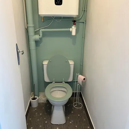 Lumineux A 2 Pas De La Rue De La Lejlighed Ouistreham