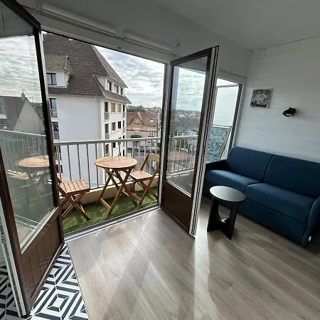Apartment Lumineux A 2 Pas De La Rue De La *